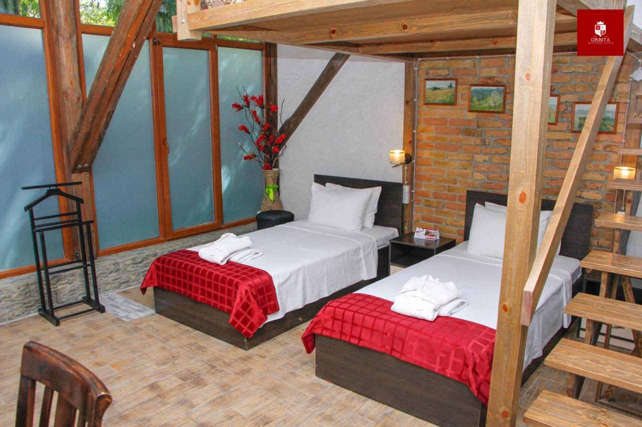 Orbita Hotel Σιμκέντ Εξωτερικό φωτογραφία